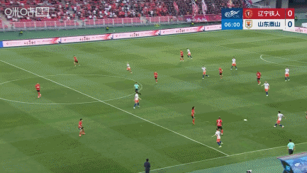 泽卡半场双响 山东客场2-0领先辽宁铁人