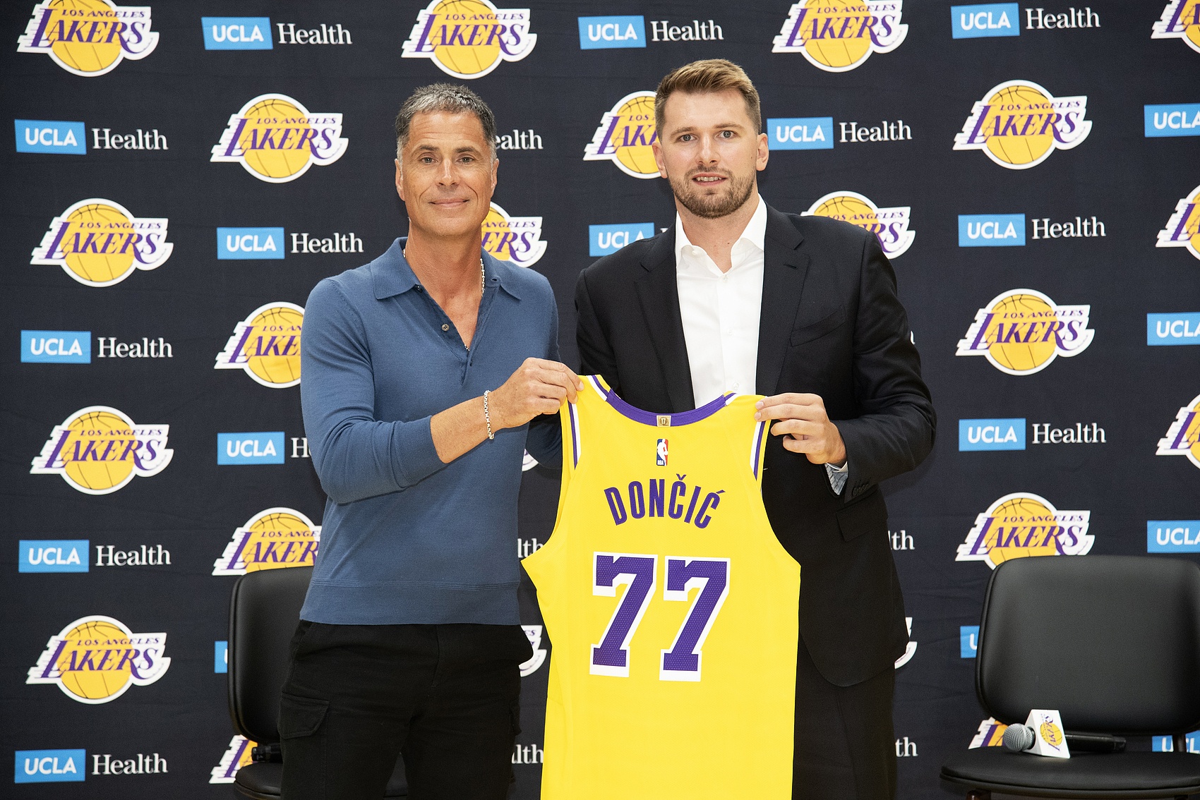 佩林卡兑现承诺：一年390万签下卢尼，湖人中锋补强到位