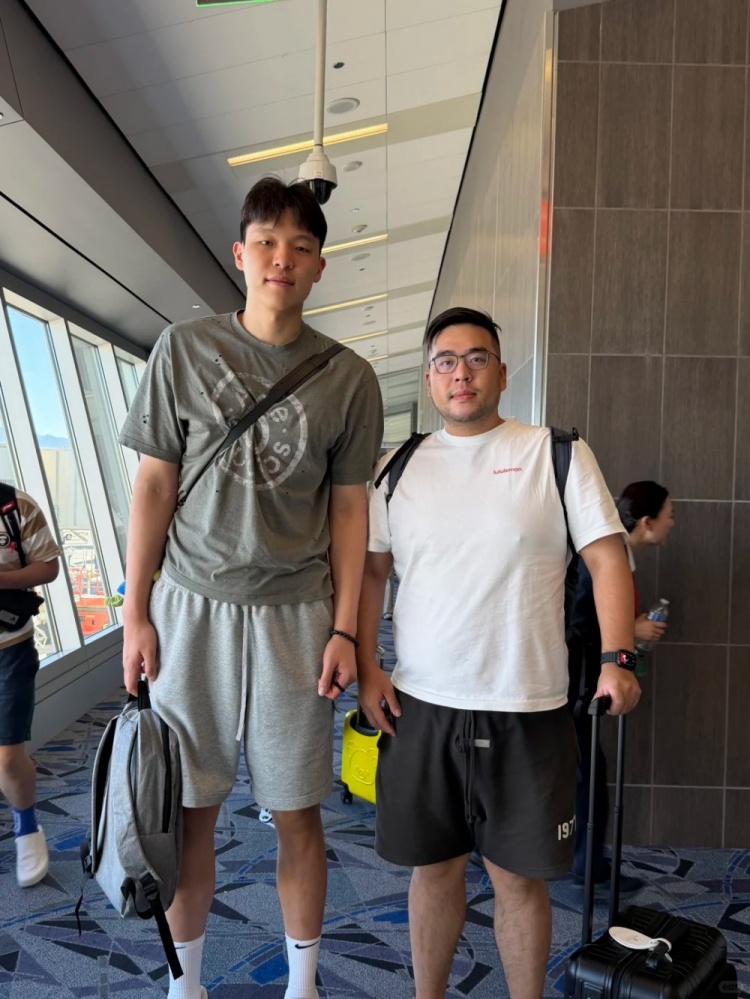 杨瀚森抵拉斯维加斯 开拓者夏联首战定档7月11日