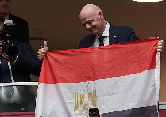 VAR双标:FIFA的票房保障机制 VAR双标:FIFA的票房保障机制