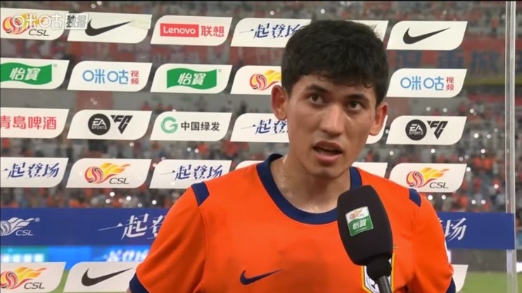 山东泰山4-3云南玉昆,买乌郎赛季首球:感谢教练组和老大哥鼓励