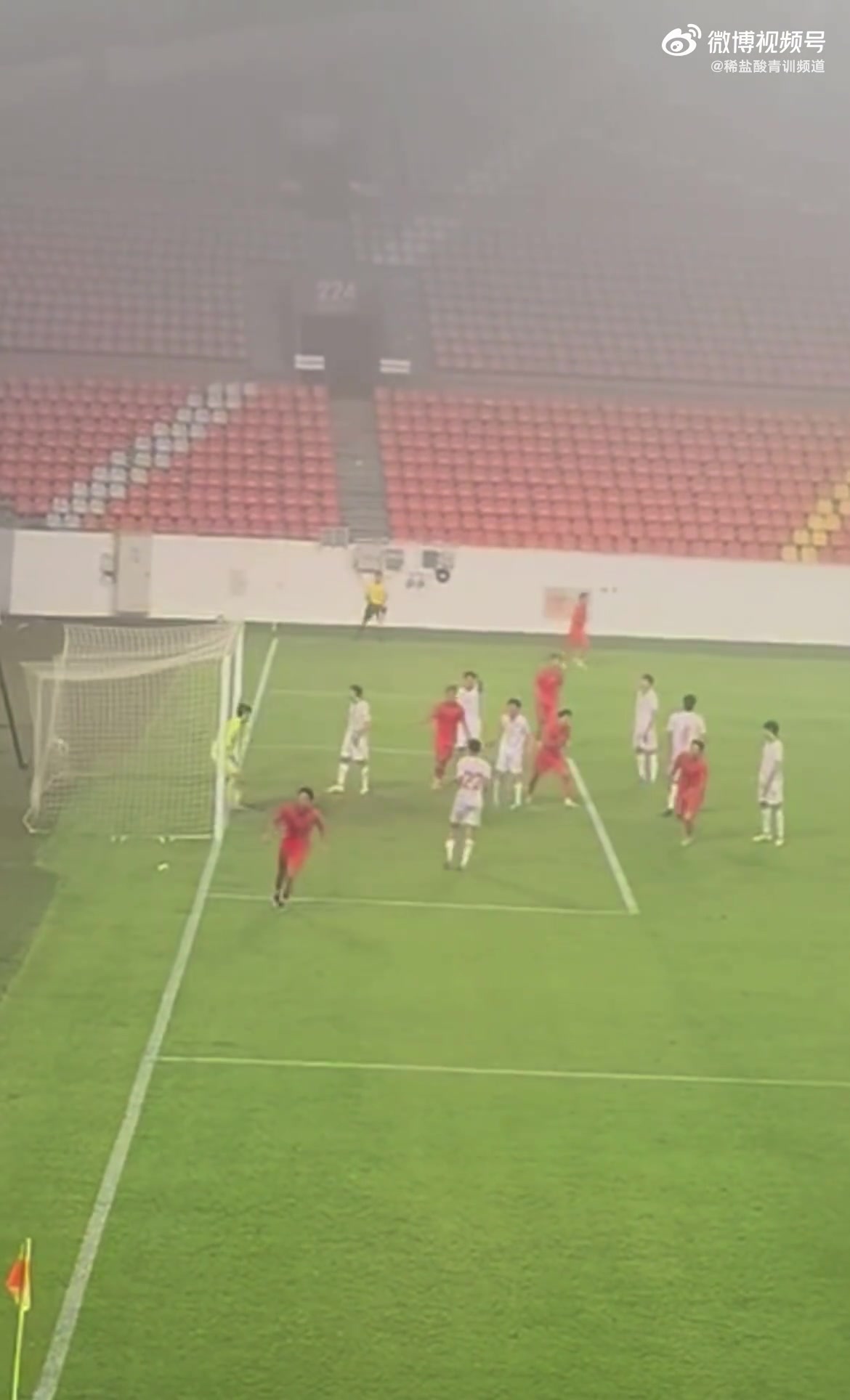 U17国足肇庆2-0塔吉克斯坦,邝兆镭凌空斩谢晋锁胜 U17国足肇庆2-0塔吉克斯坦,邝兆镭凌空斩谢晋锁胜
