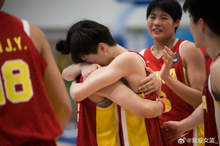 U17女篮世界杯：中国83-60拉脱维亚挺进八强，创近10年最佳战绩