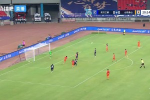 于金永三次扑点 泰山点球6-5淘汰三镇晋级八强