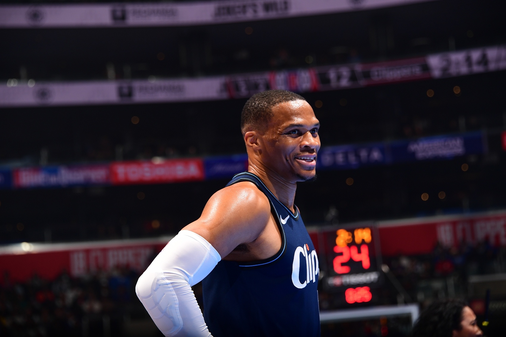 威少宣布退役 结束18年NBA生涯 威少宣布退役 结束18年NBA生涯
